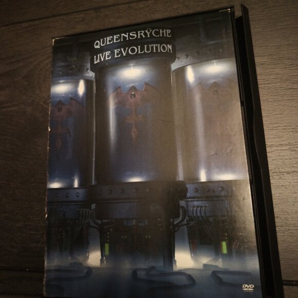 QUEENSRYCHE LIVE EVOLUTION LIVE DVD - Picture 1 of 2
